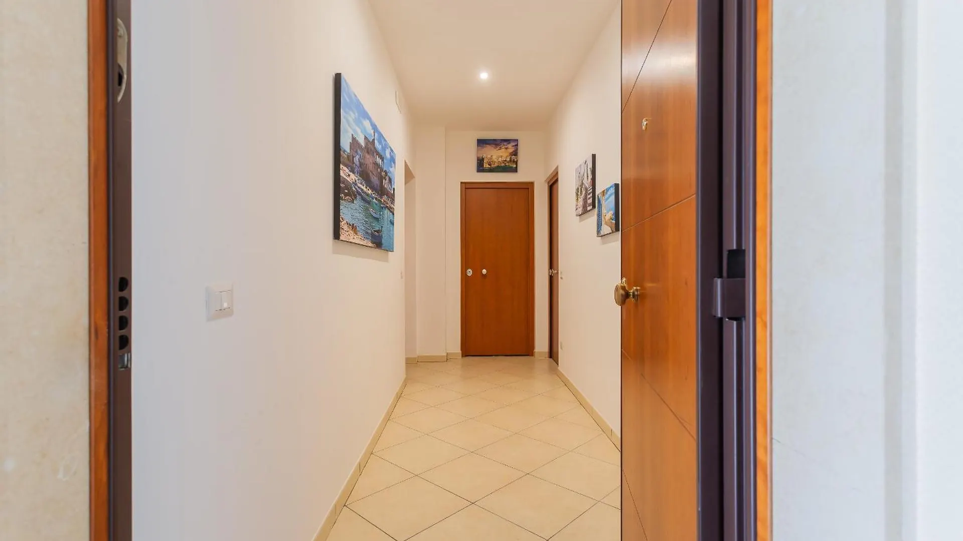 Guest house Cloud Swing Rooms By Wonderful Italy Bari Italy